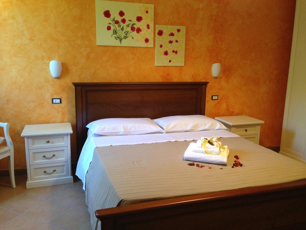 Al Casale Dei Nonni Bed & Breakfast Laureana Cilento Bagian luar foto