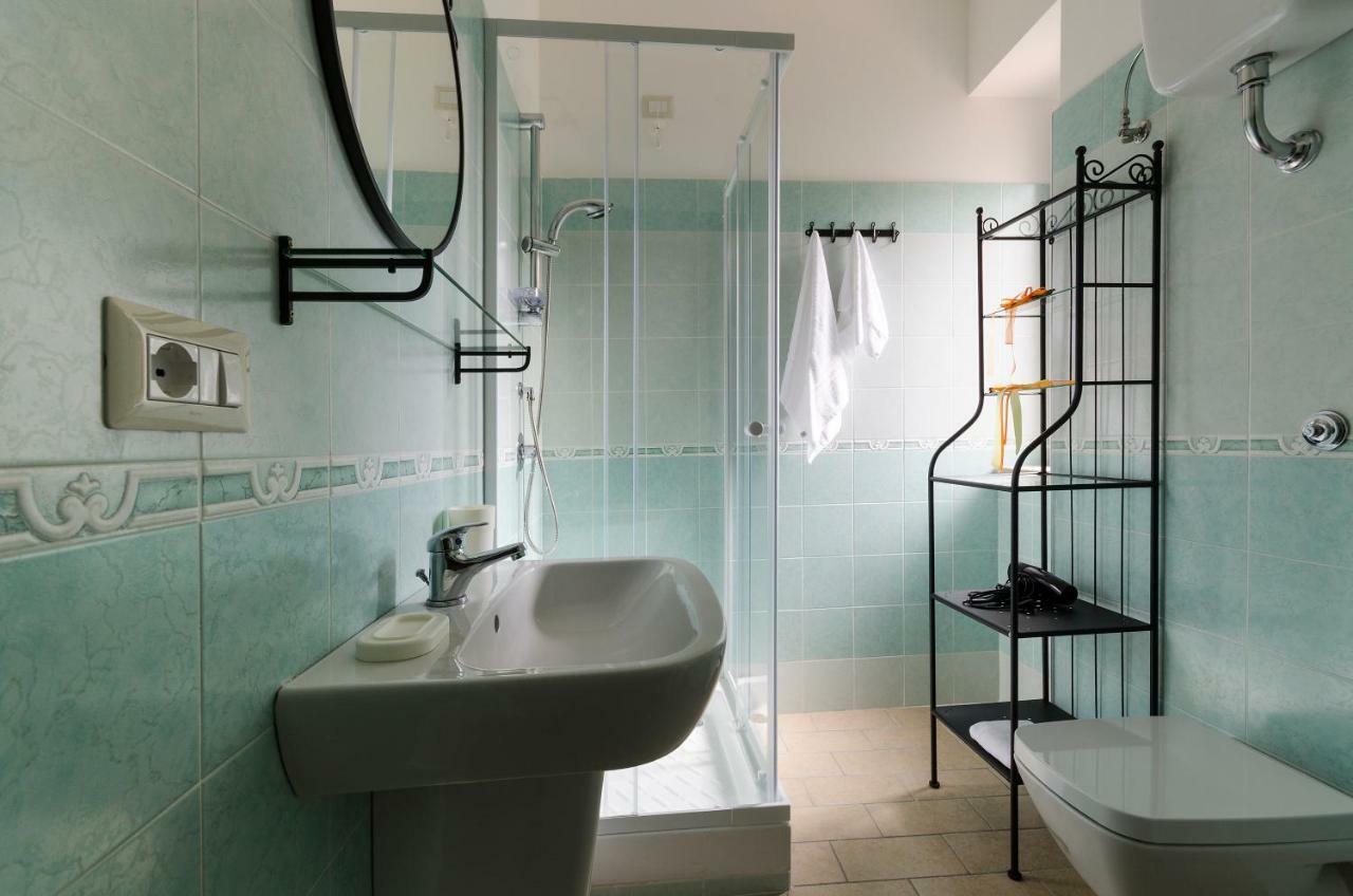 Al Casale Dei Nonni Bed & Breakfast Laureana Cilento Bagian luar foto